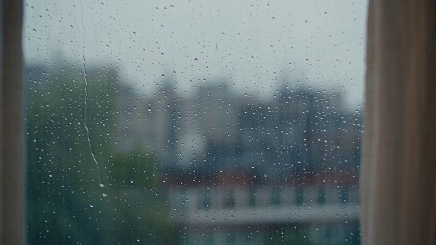 下雨天的小确幸 — AI video by Sarah Parker