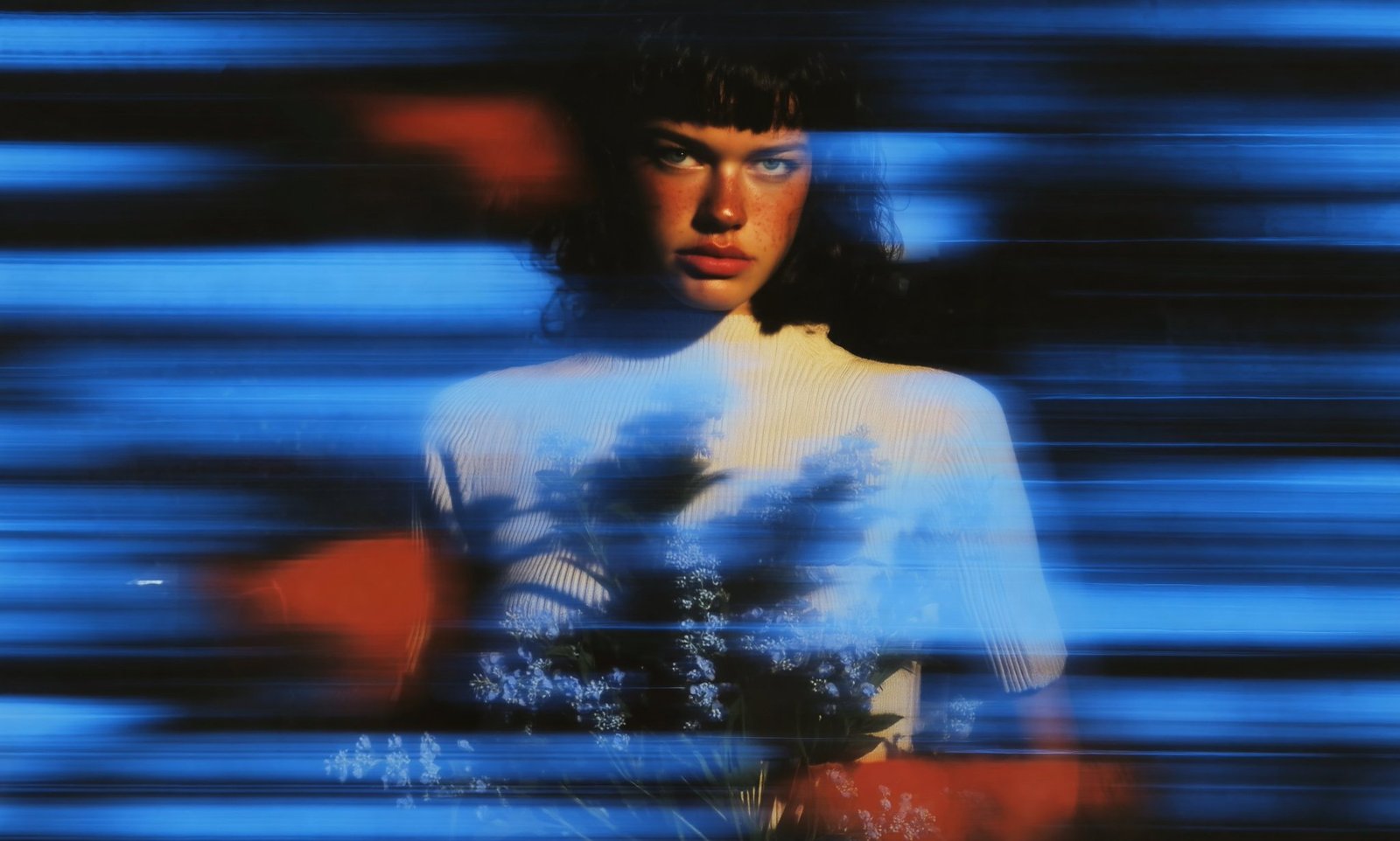 Motion-Blur Blue — AI image 4
