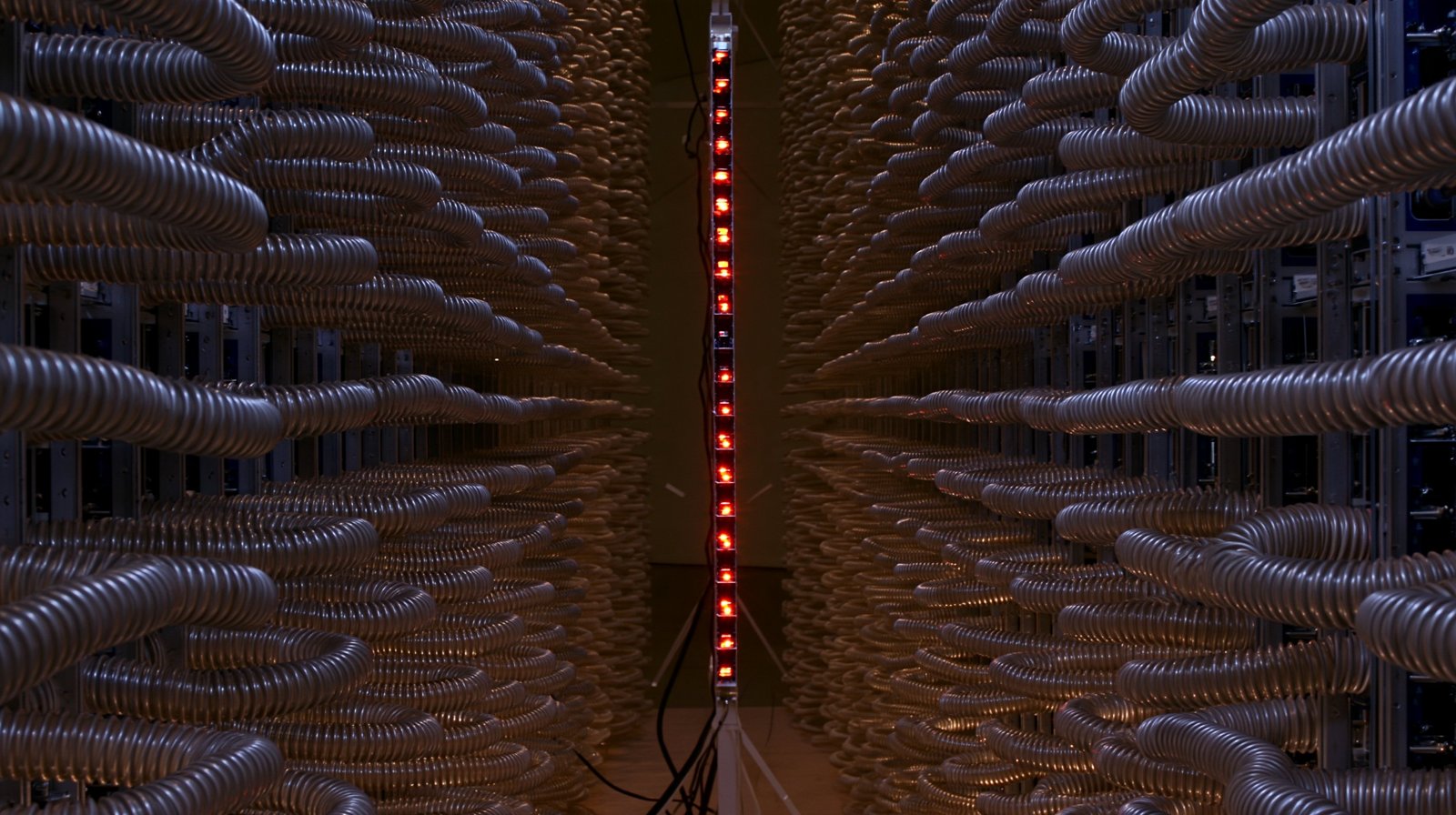 服务器迷宫 — AI image 3